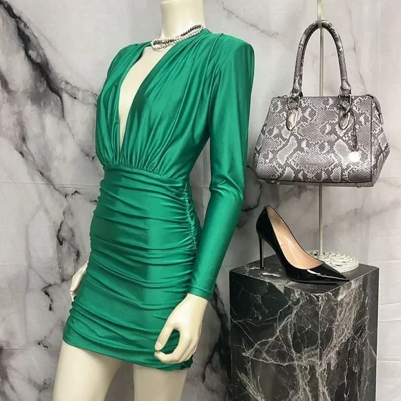 Runaway Kelly Green, long sleeve dress - Picture 3 of 10